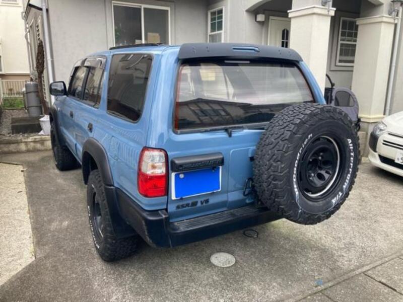 HILUX SURF