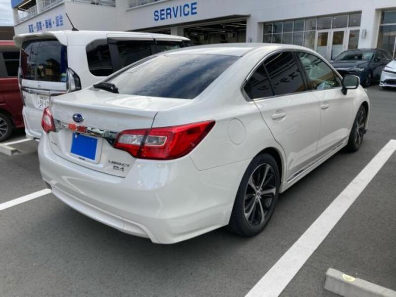 LEGACY B4