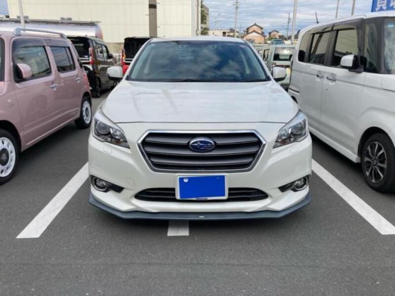 SUBARU LEGACY B4