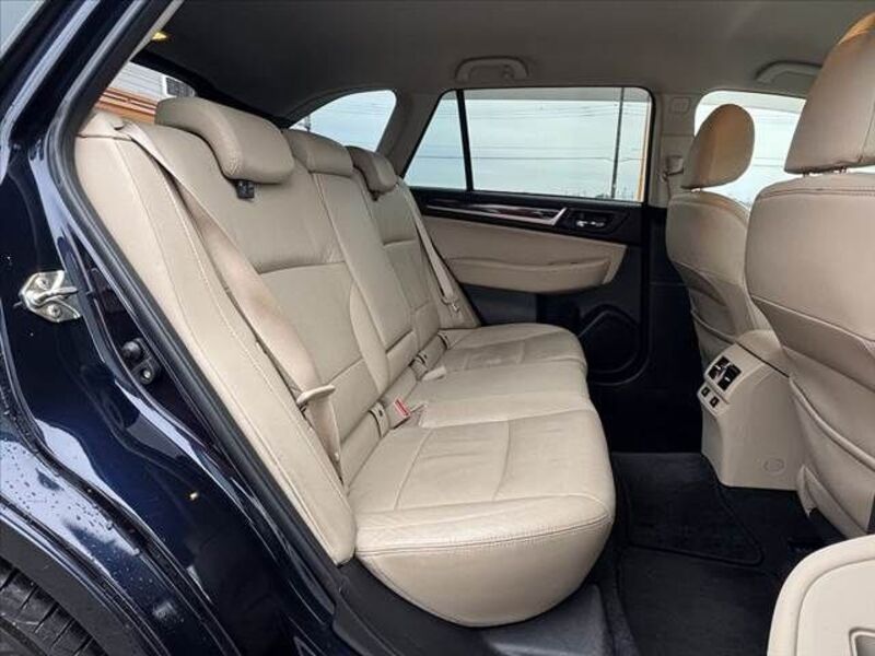 LEGACY OUTBACK