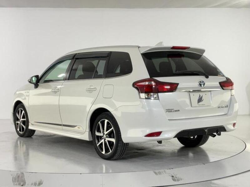 COROLLA FIELDER