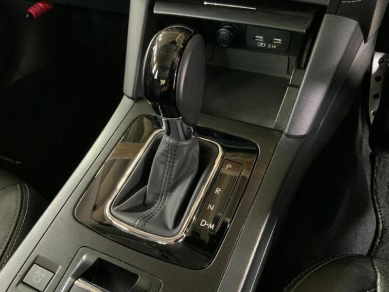 LEGACY B4