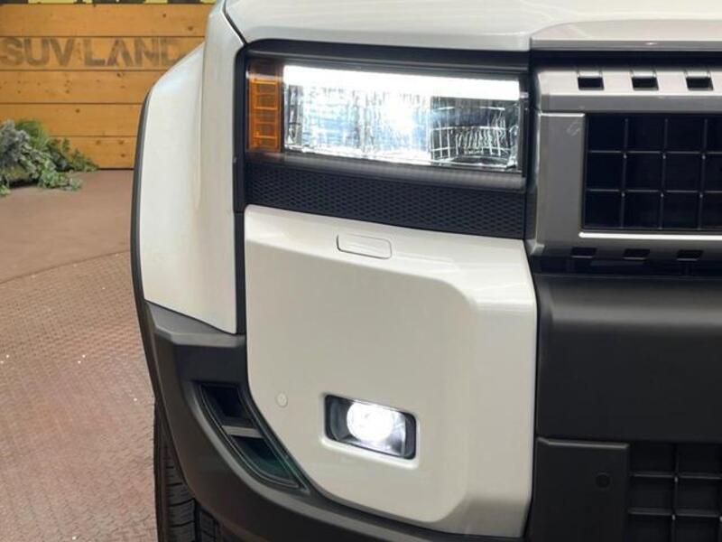 LAND CRUISER 250