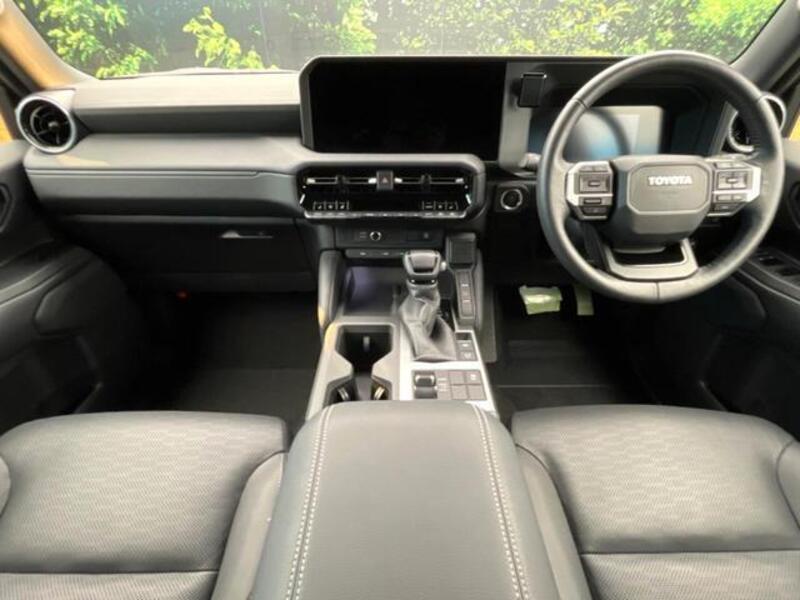 LAND CRUISER 250