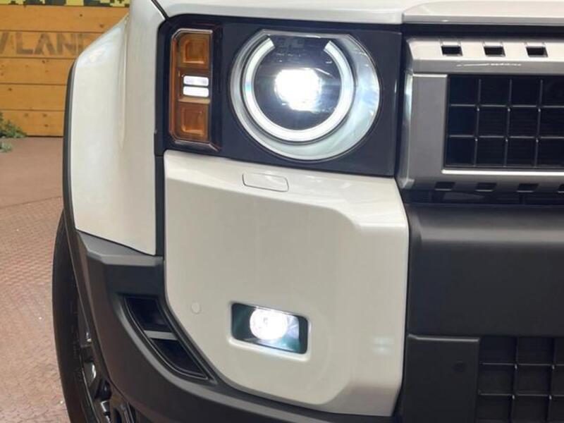 LAND CRUISER 250