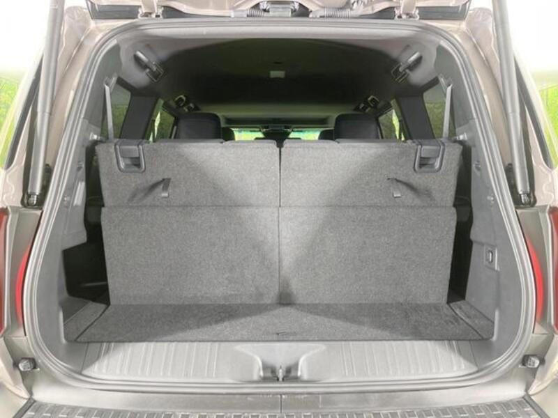 LAND CRUISER 250