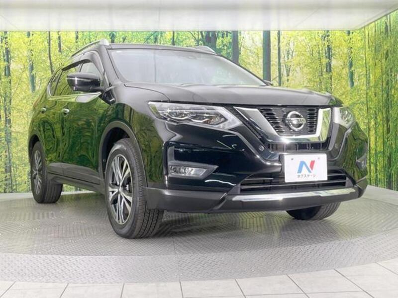 X-TRAIL