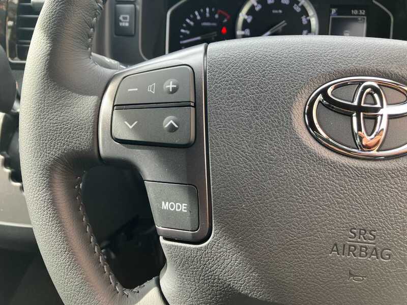 HIACE VAN