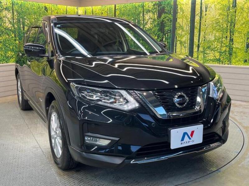 X-TRAIL