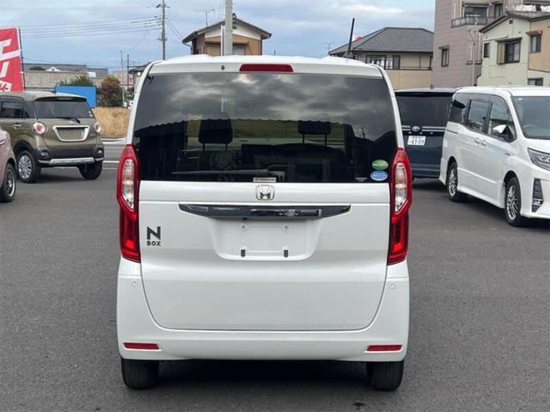 N BOX