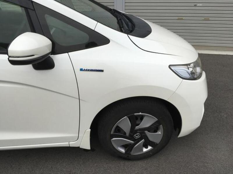 FIT HYBRID