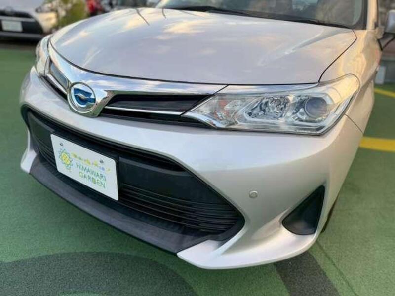 COROLLA AXIO