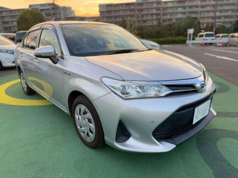 COROLLA AXIO