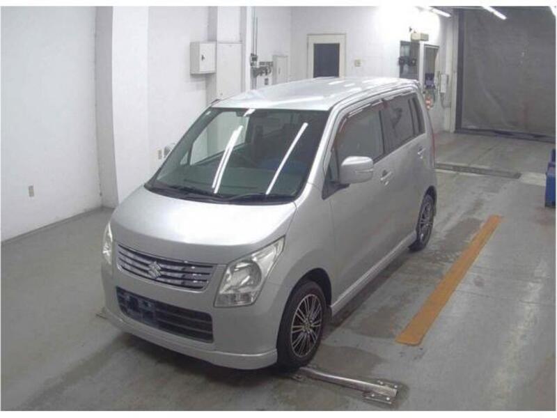 WAGON R-0