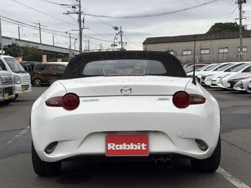 ROADSTER