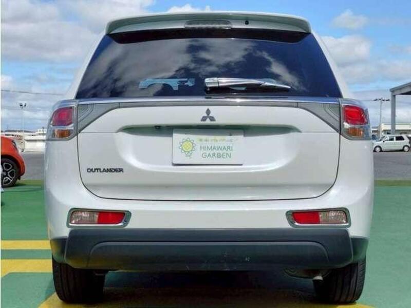 OUTLANDER