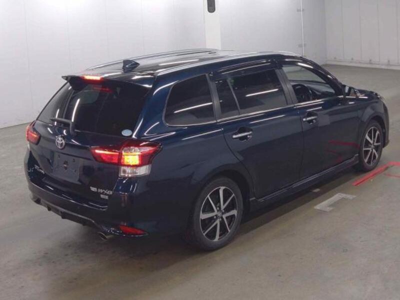 COROLLA FIELDER