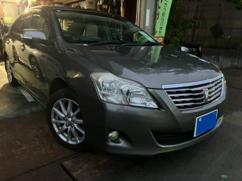 TOYOTA PREMIO