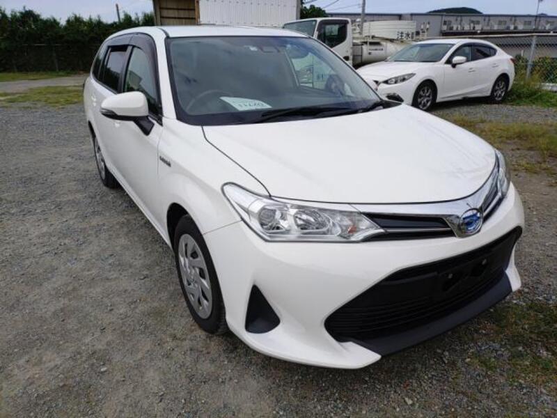 COROLLA FIELDER