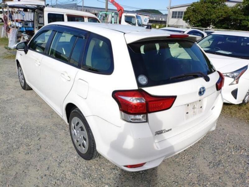 COROLLA FIELDER
