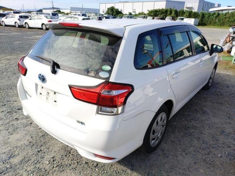 COROLLA FIELDER