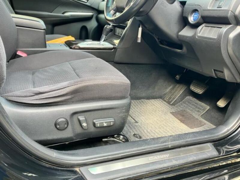 CAMRY