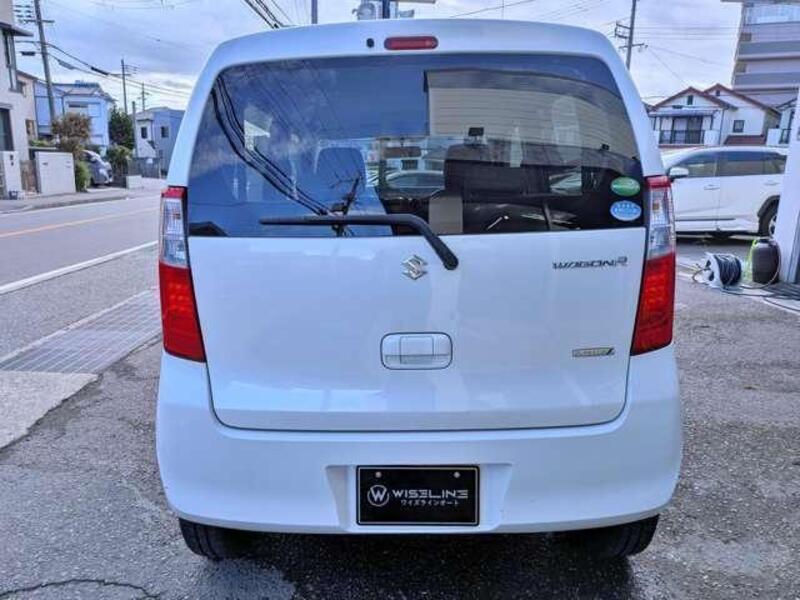 WAGON R
