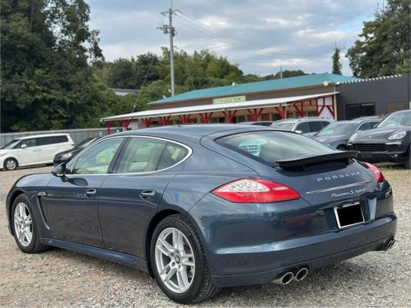 PANAMERA