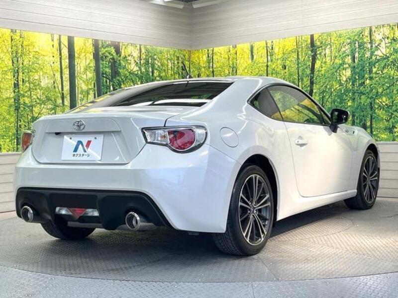 86