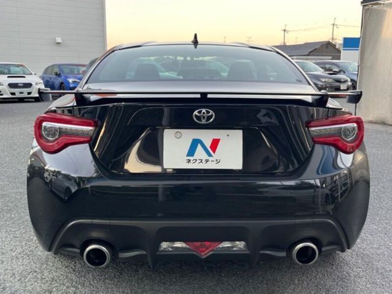 86