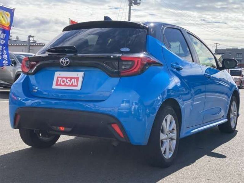 YARIS