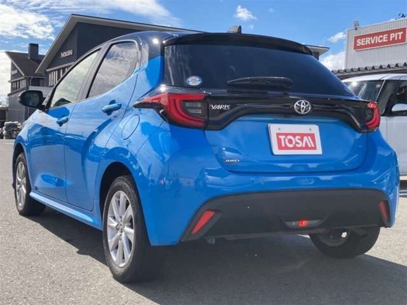 YARIS