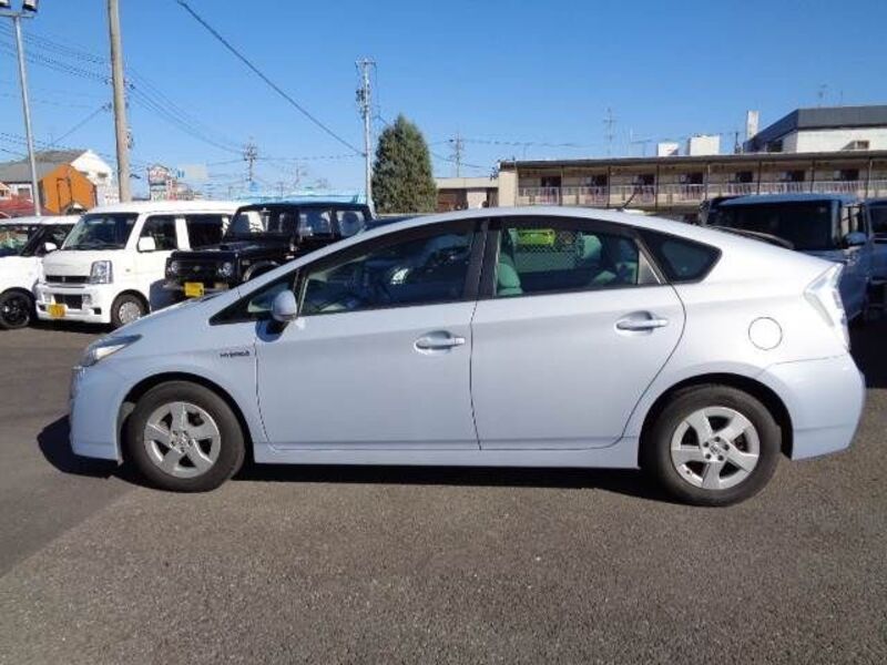 PRIUS