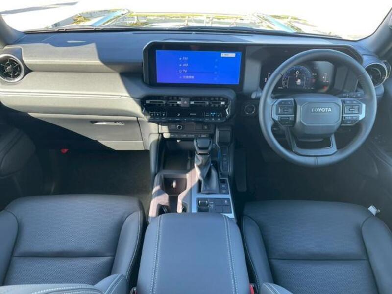 LAND CRUISER 250
