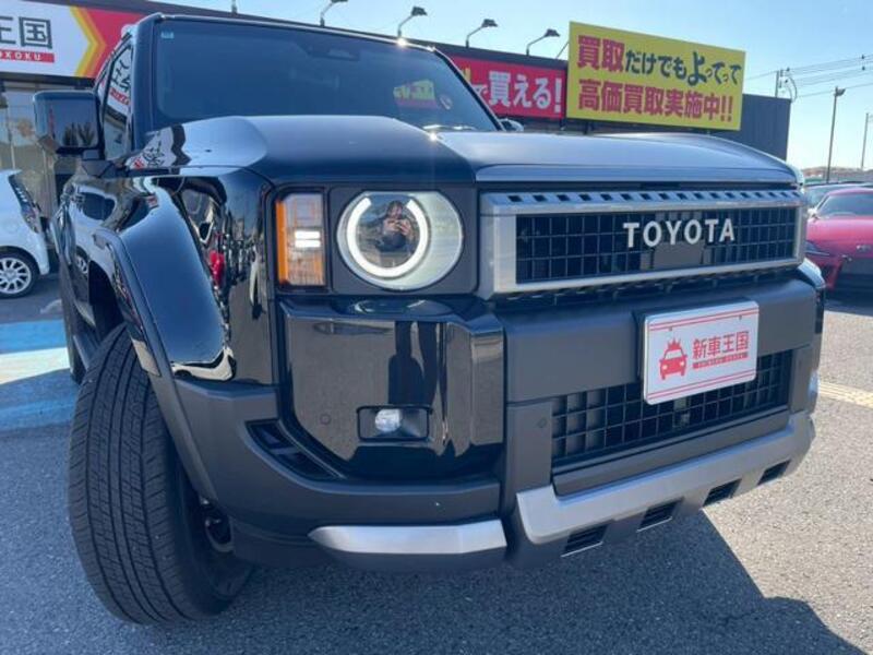 LAND CRUISER 250