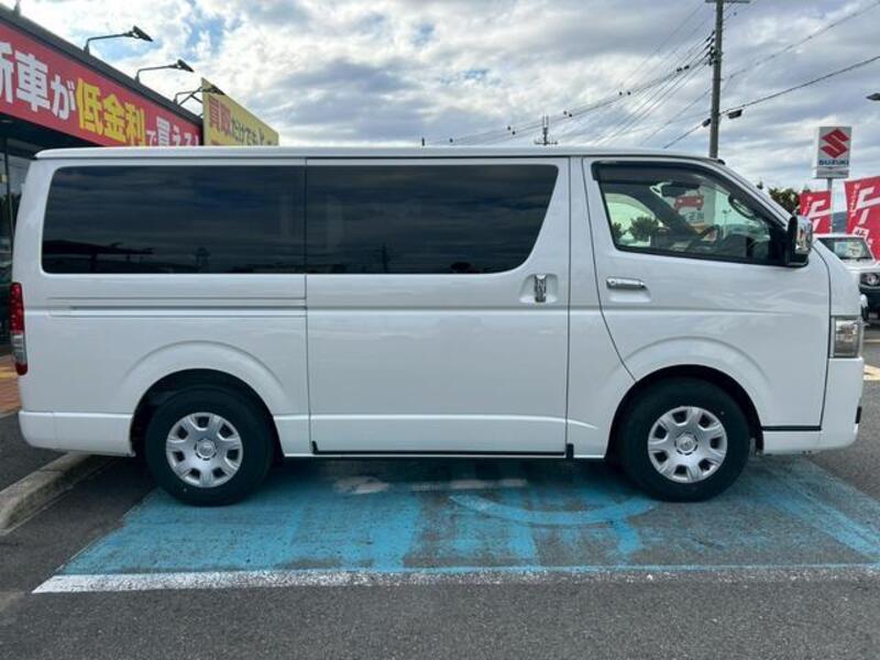 HIACE VAN