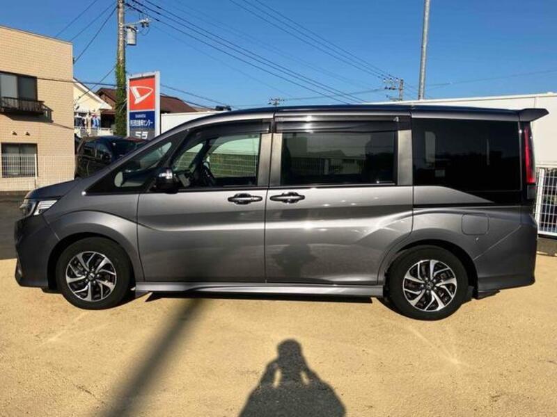 STEPWAGON SPADA