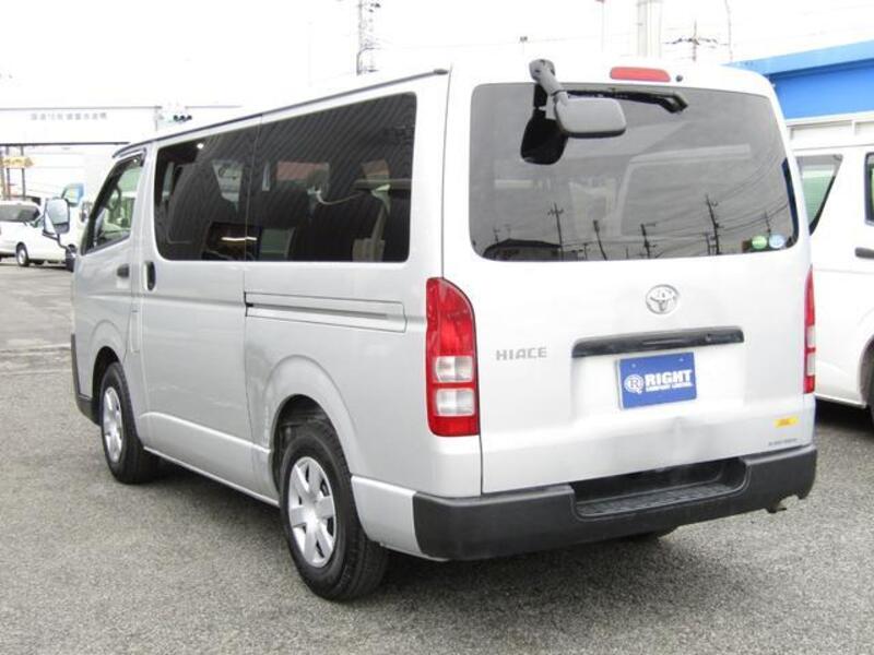 HIACE VAN