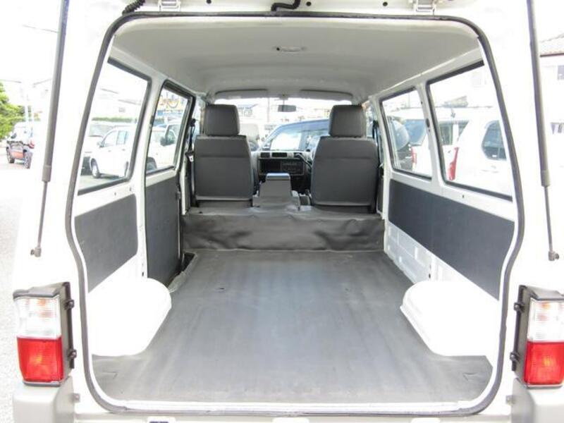 BONGO VAN