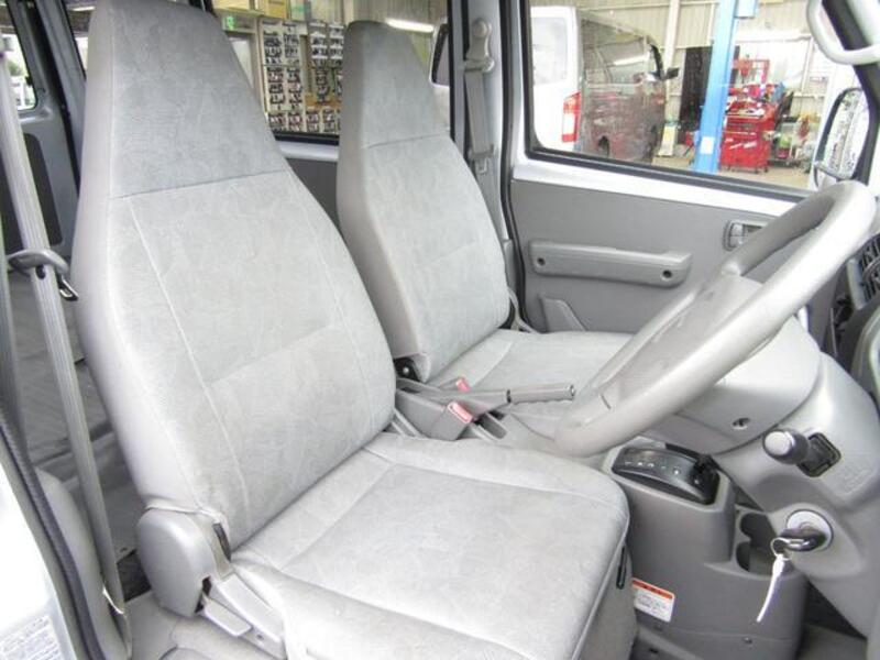 CLIPPER VAN