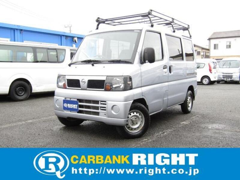 NISSAN CLIPPER VAN