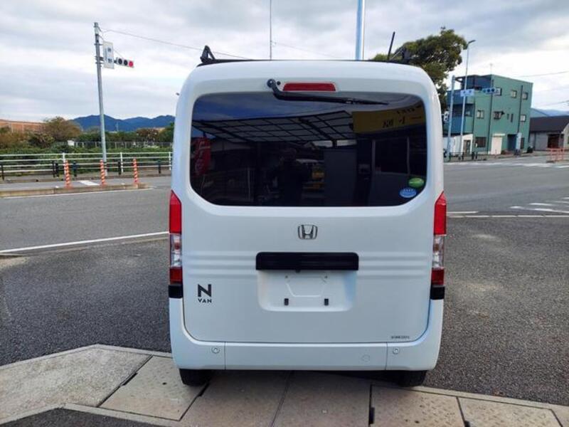N-VAN