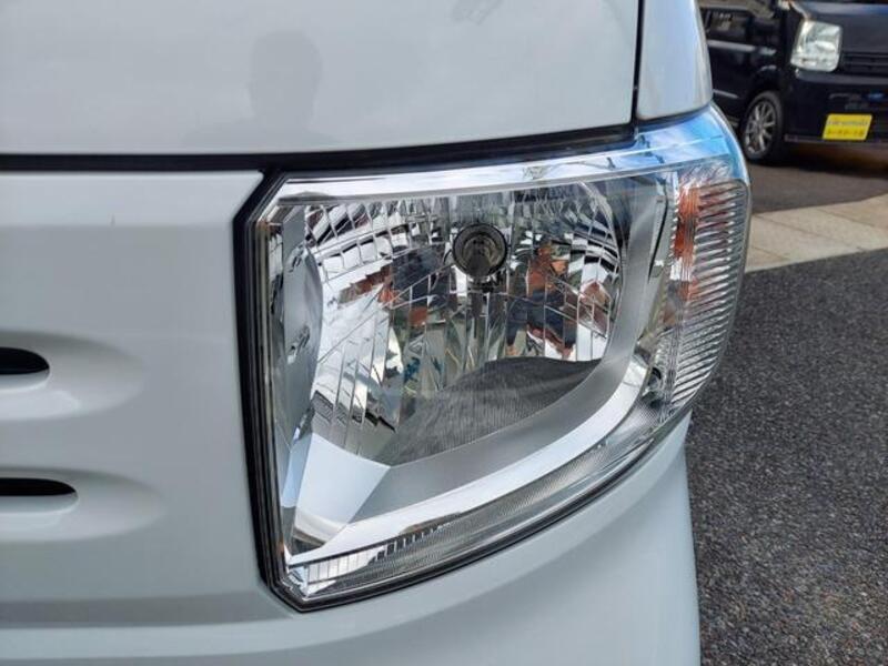 N-VAN