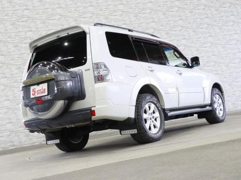 PAJERO
