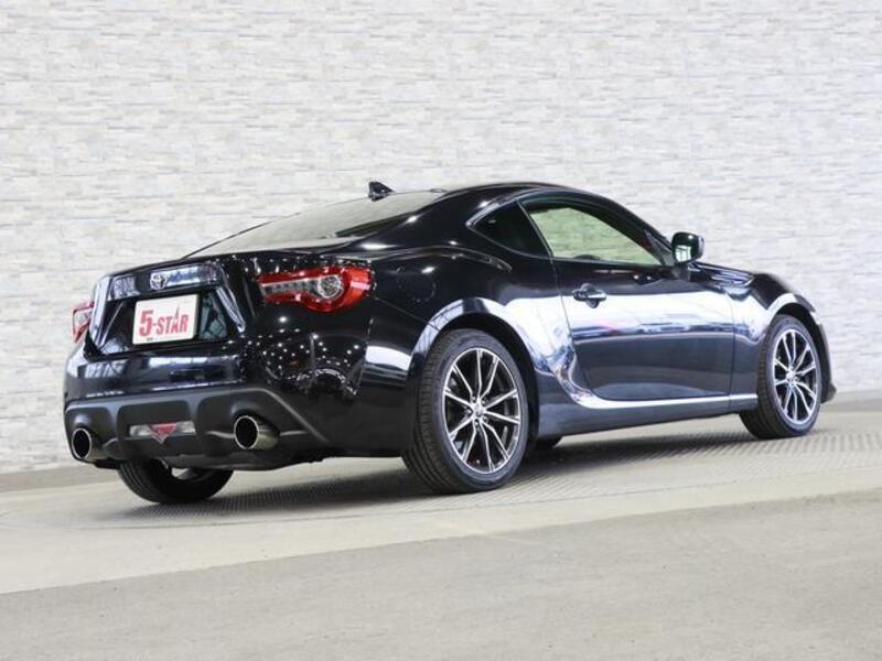 86