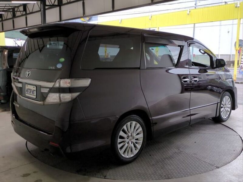 VELLFIRE