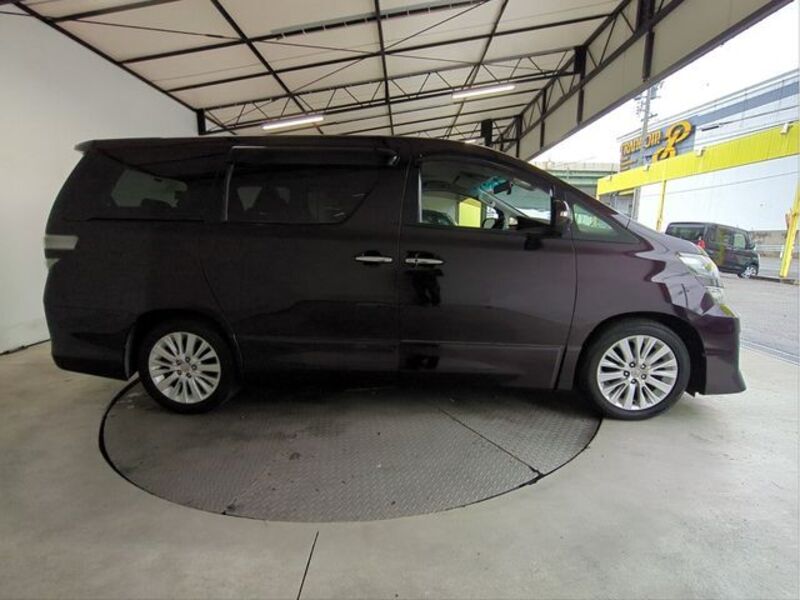 VELLFIRE