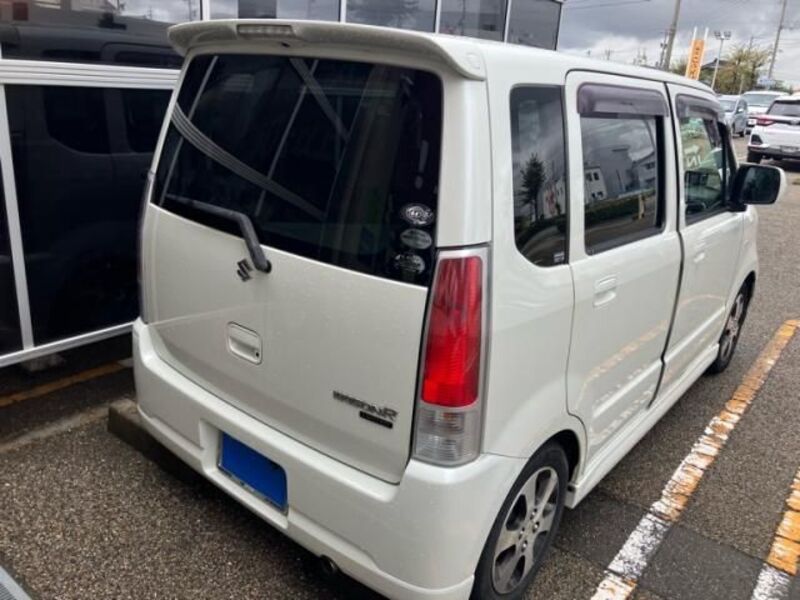 WAGON R