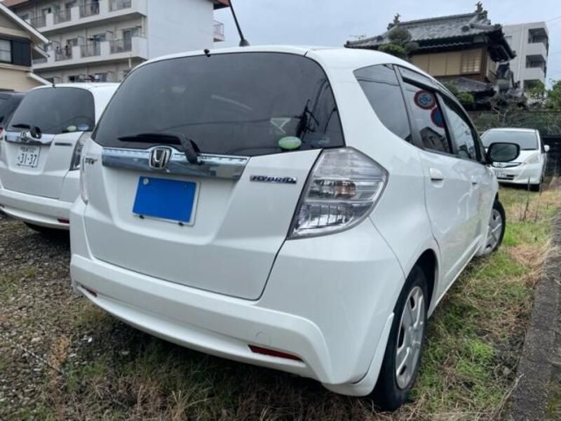 FIT HYBRID