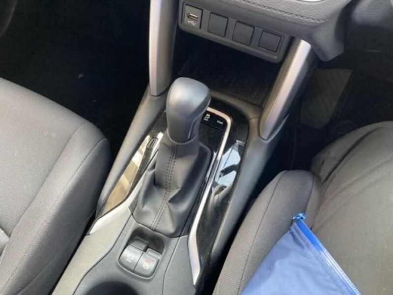COROLLA CROSS
